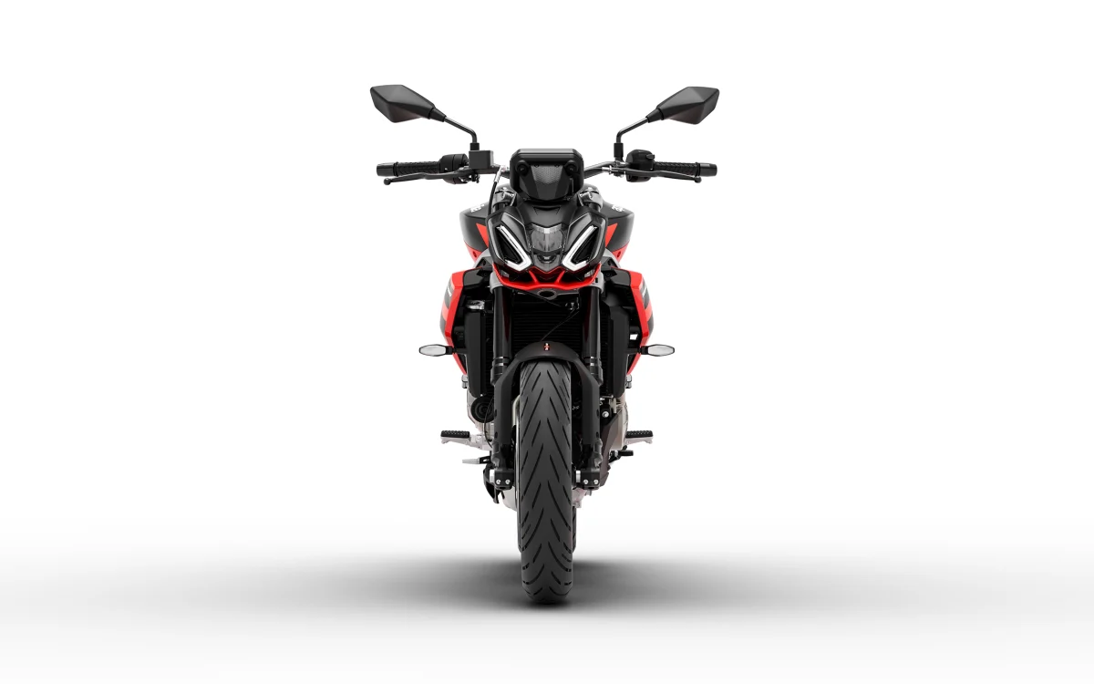 Aprilias Tuono 457 stellt ein markantes 