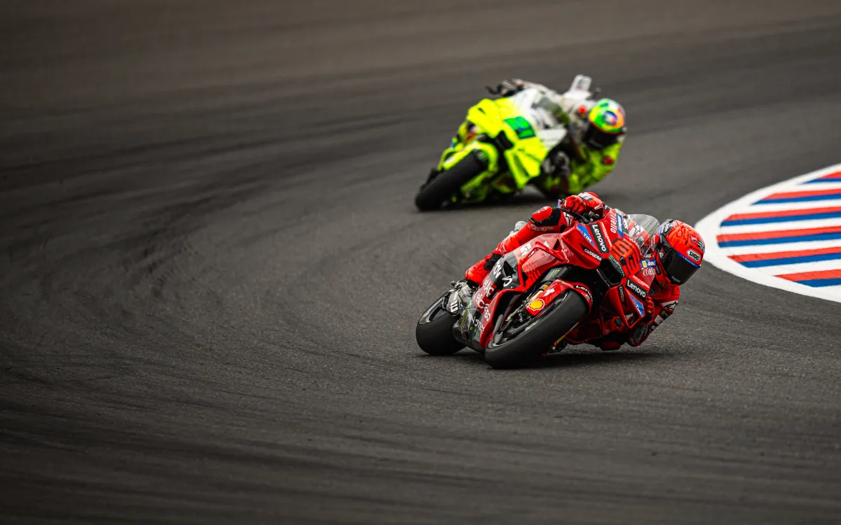 Marc Márquez dominierte den Argentinien-Grand-Prix beinahe nach Belieben und fährt mit maximaler Punktzahl zum dritten Saison-Heat in Texas.