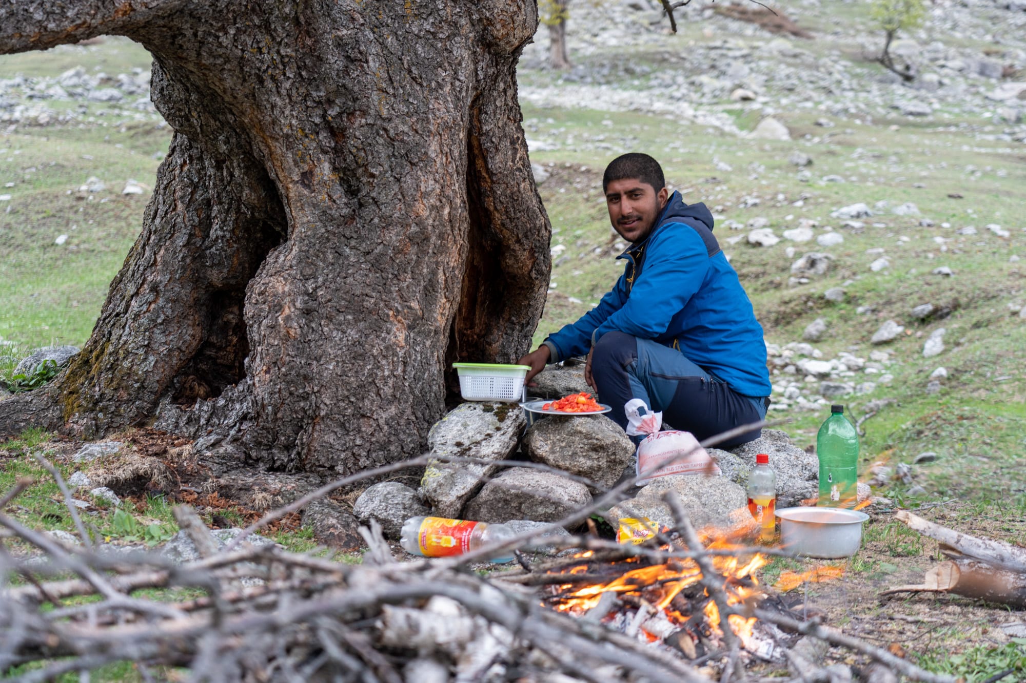 Cooking outside in Bhaba valley