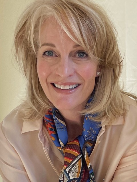 Headshot of Therese Nugent