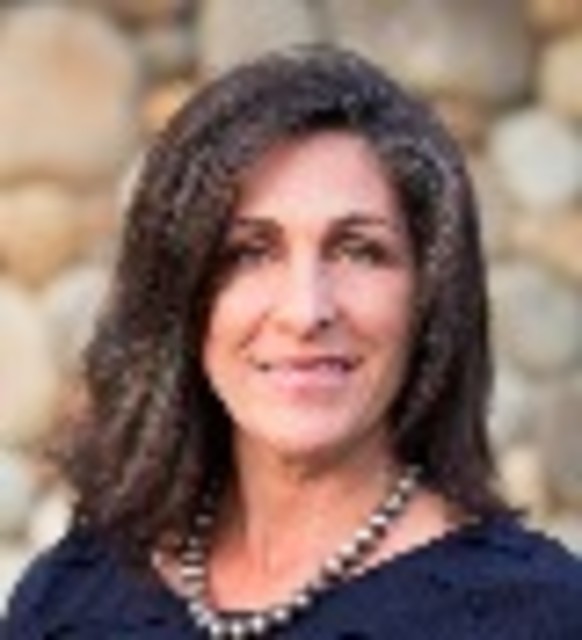 Headshot of Kimberly Streblow