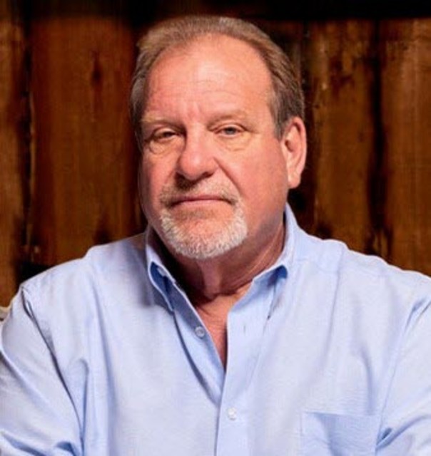 Headshot of Karl Bundesen