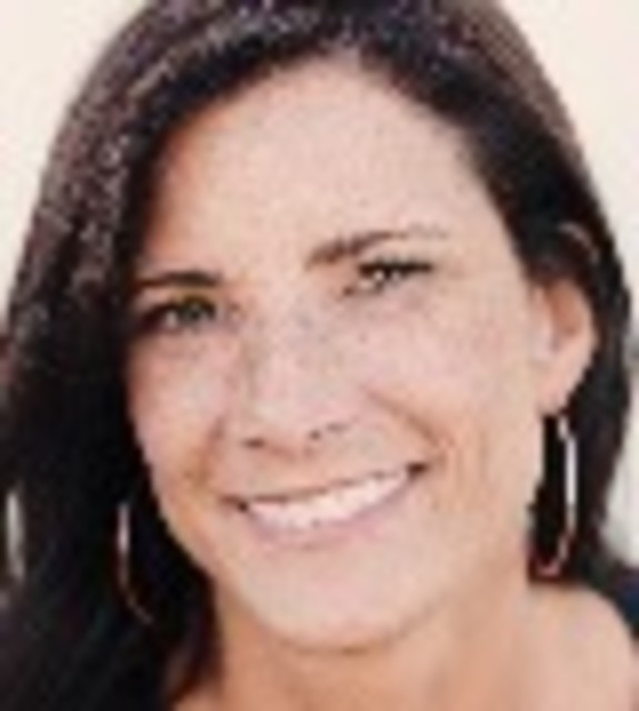 Headshot of Laurie Parris