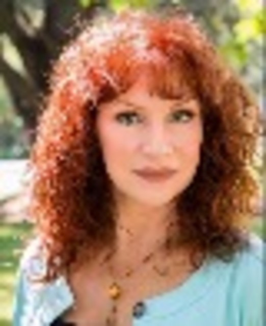 Headshot of Colleen Falconer
