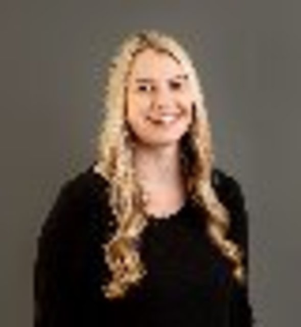 Headshot of Dara Johnson