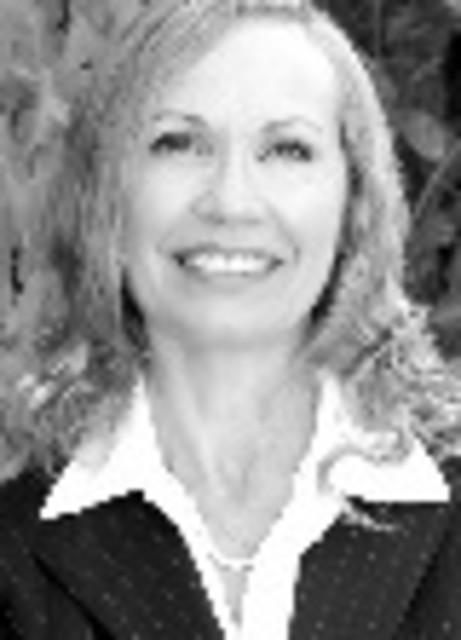 Headshot of Magda Kimball