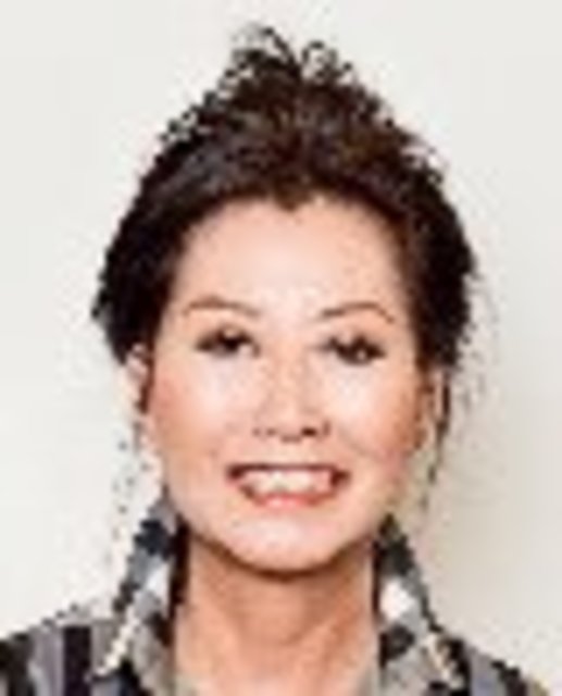 Headshot of Yvonne Rich