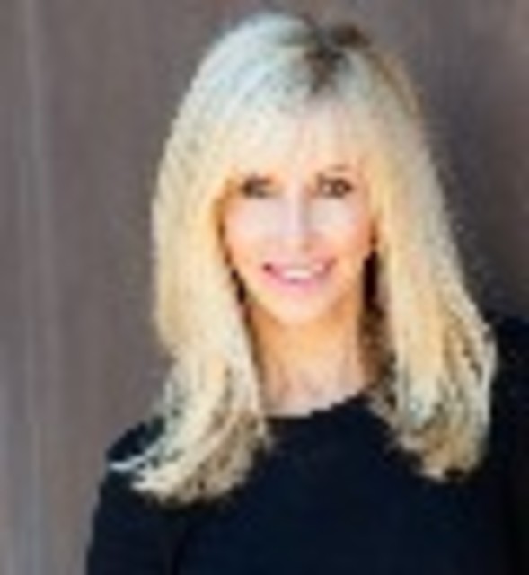 Headshot of Ginger Martin