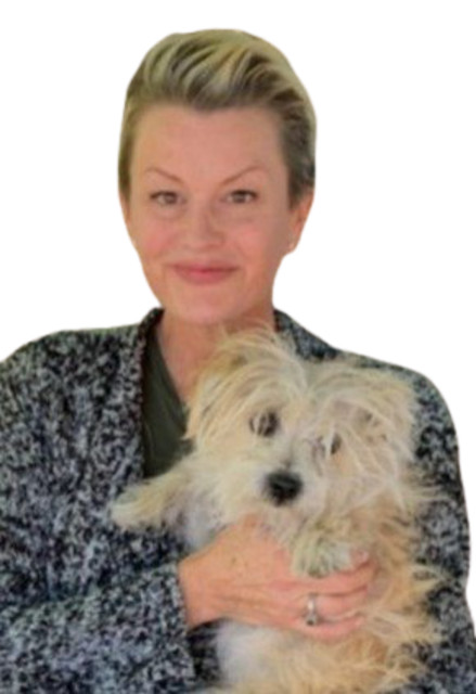 Headshot of Molli Raef