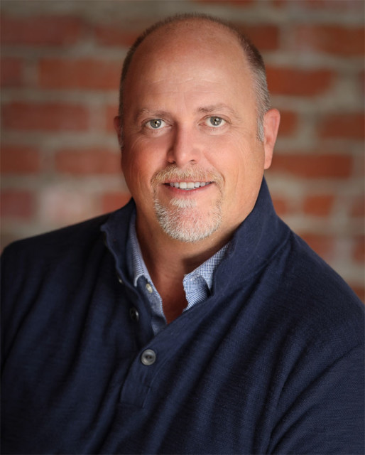 Headshot of Joseph Henderson