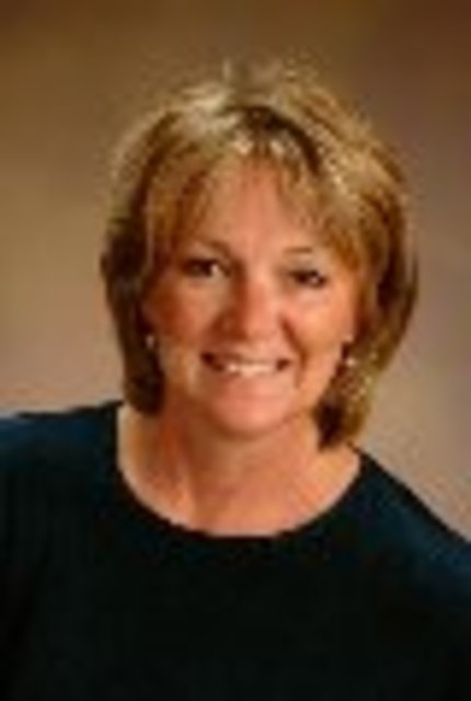 Headshot of Charleen Price
