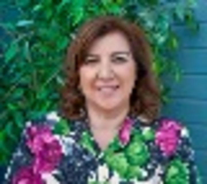 Headshot of Diana Gorsiski