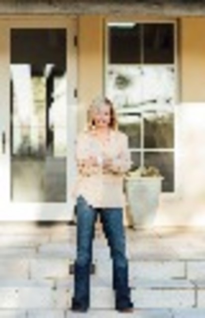 Headshot of Cynthia Phillips