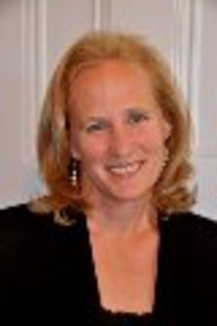 Headshot of Betty Tenret
