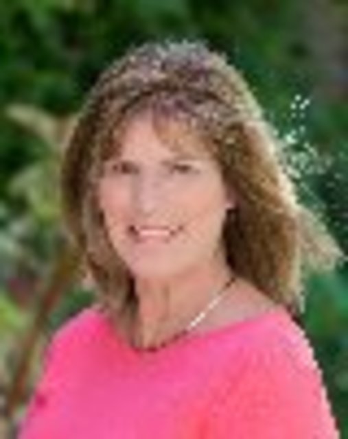 Headshot of Hollene Shackford