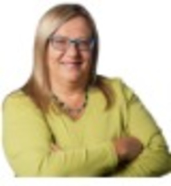 Headshot of Connie Schlabach