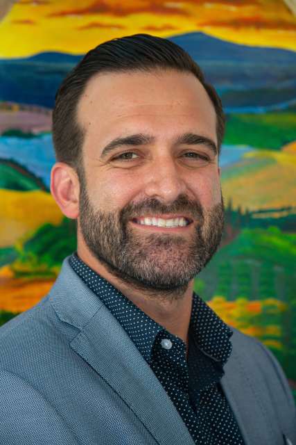 Headshot of Nicola Muccitelli