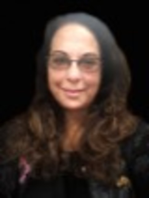 Headshot of Michelle Cardoza