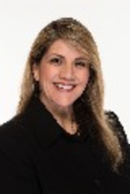 Headshot of Yvette Preute