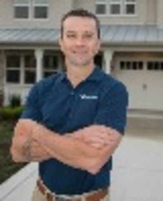 Headshot of Dustin Diede