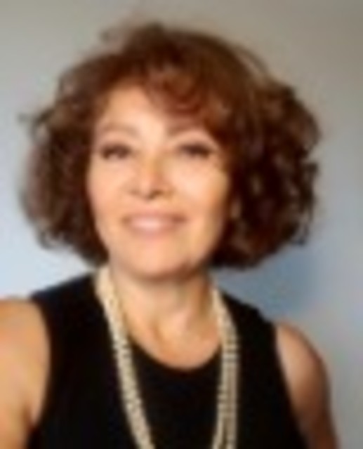 Headshot of Lorraine Gemigniani