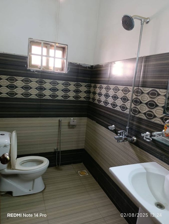 4 Bedroom Portion for Rent in Shalimar Colony Multan