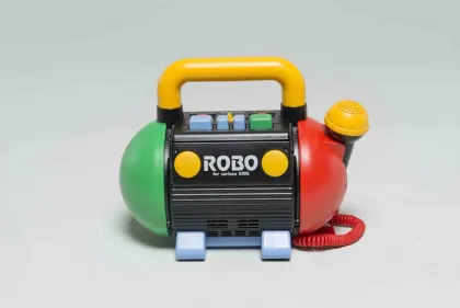 SANYO ROBO-K10 パーティーカラオケ ROBO party karaoke 2, model K10 (1988) - Sanyo Electric Co., Ltd