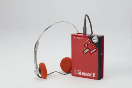 Walkman II portable cassette player, model WM-2 (1981) - Sumita