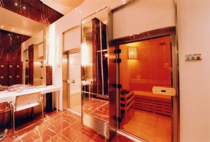 Photograph, steam and sauna in clubhouse, Highcliff (circa 1998–2003),  Happy Valley, Hong Kong ([circa 2003]) - Dennis Lau & Ng Chun Man  Architects & Engineers (HK) Limited | Objects | M+