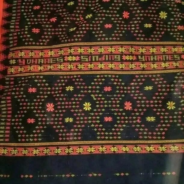 Kain Tenun Desa Golo Ropong Kecamatan Satarmese Barat