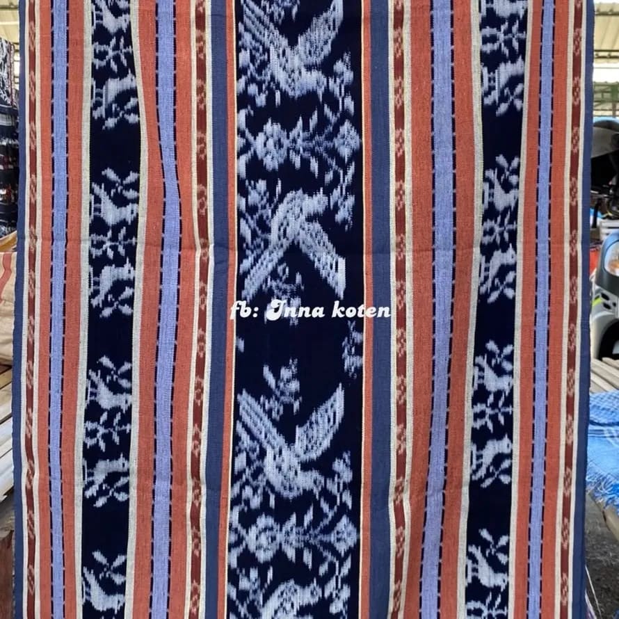 Sarung Tenun Alam Motif Burung Floral Biru Oranye – SAIB019