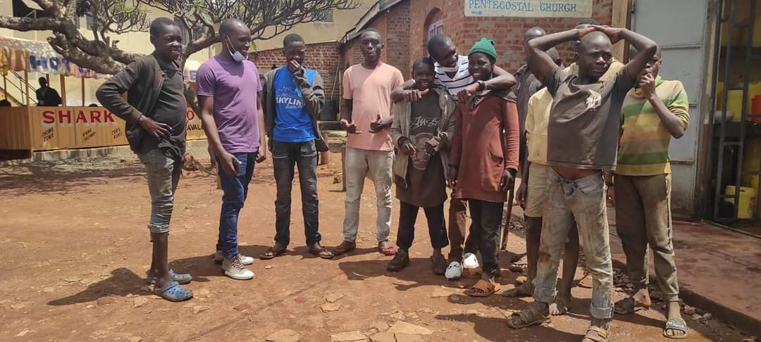 Encouraging street children in Kitale