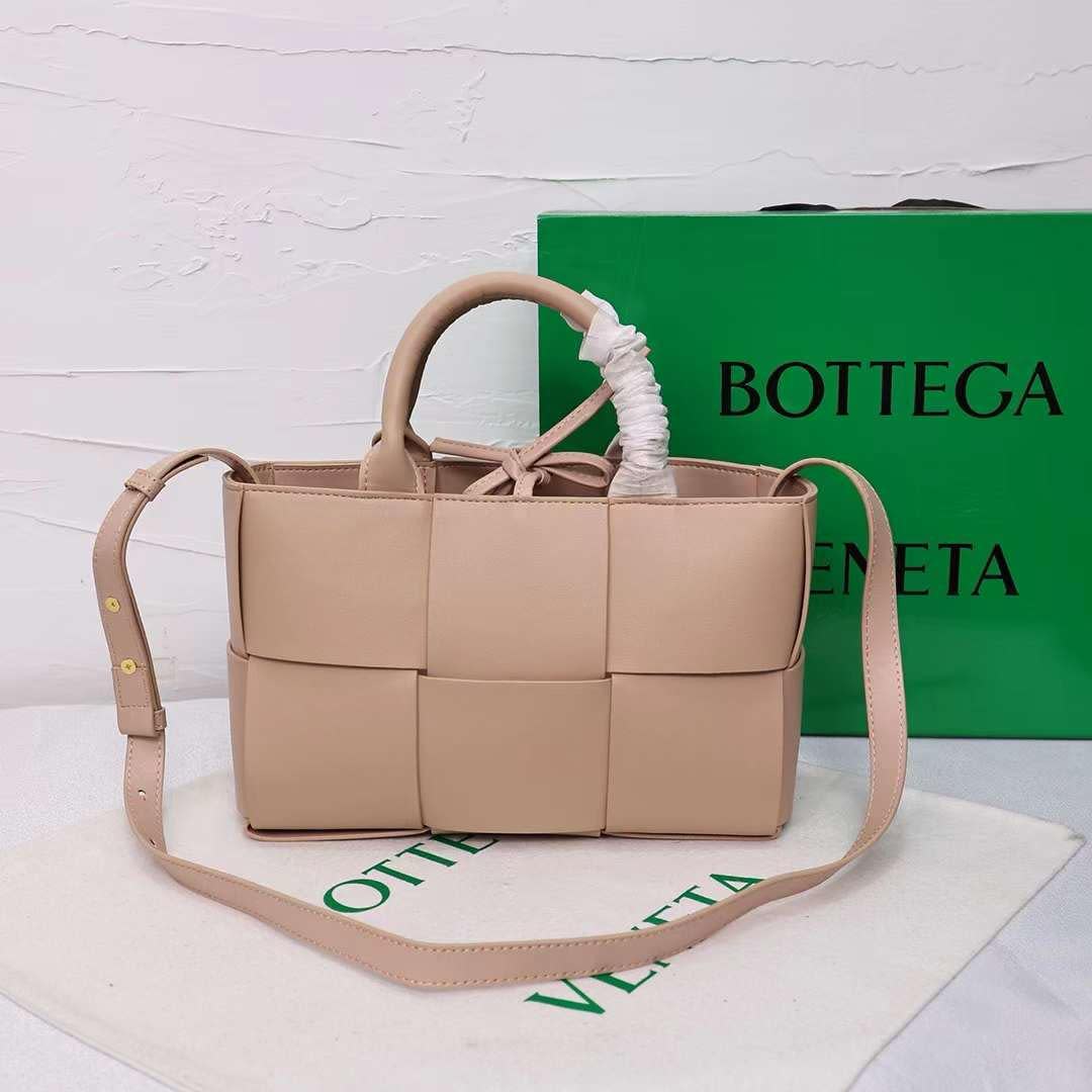 Bottega Veneta Bags 14