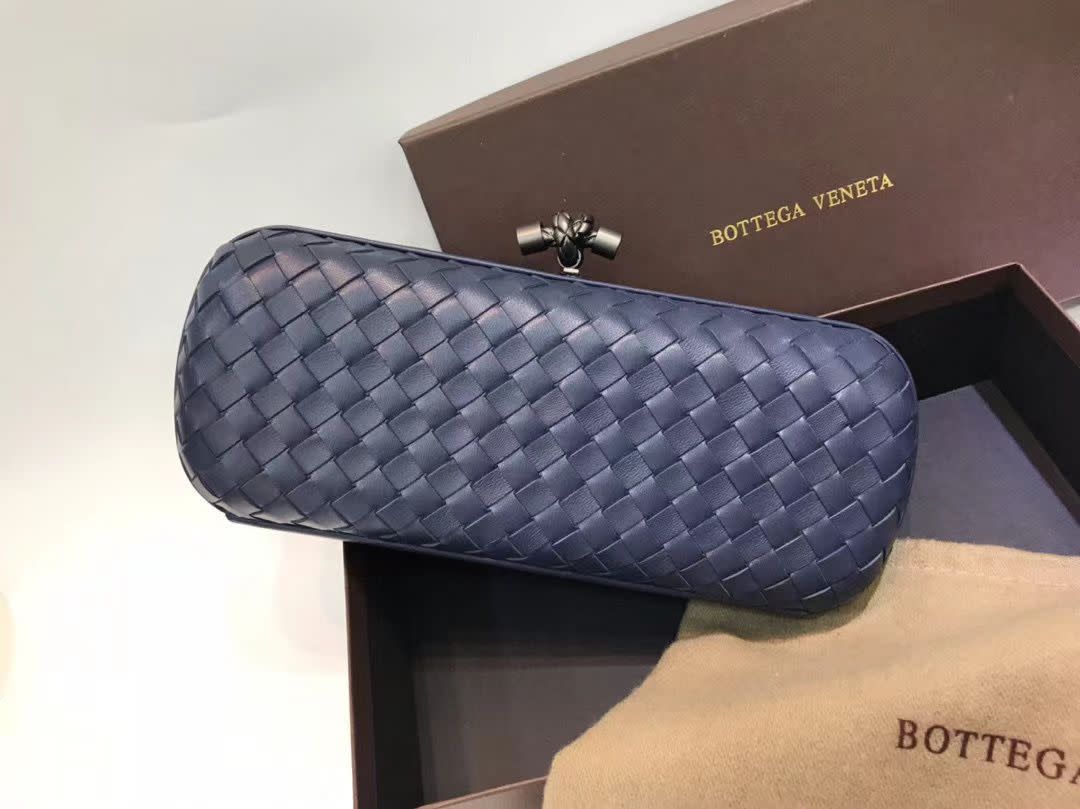 Bottega Veneta Bags 08