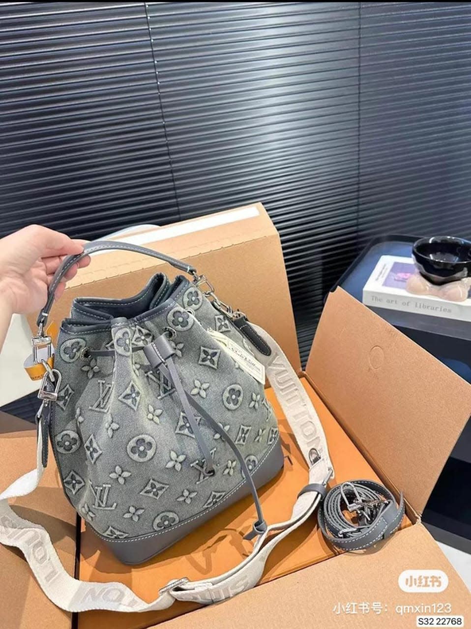 Louis Vuitton Bags 63