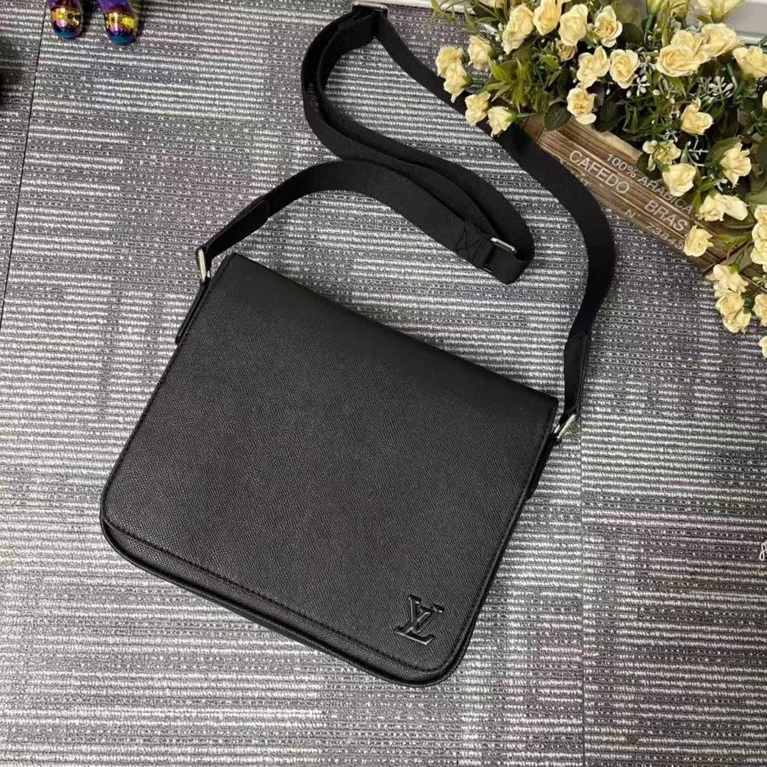 Louis Vuitton Bags 05