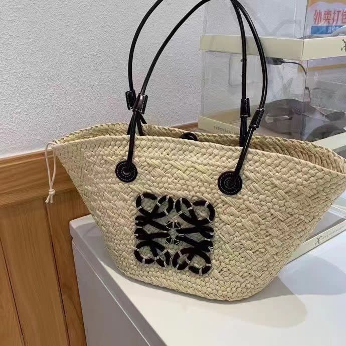 Loewe Bags 17