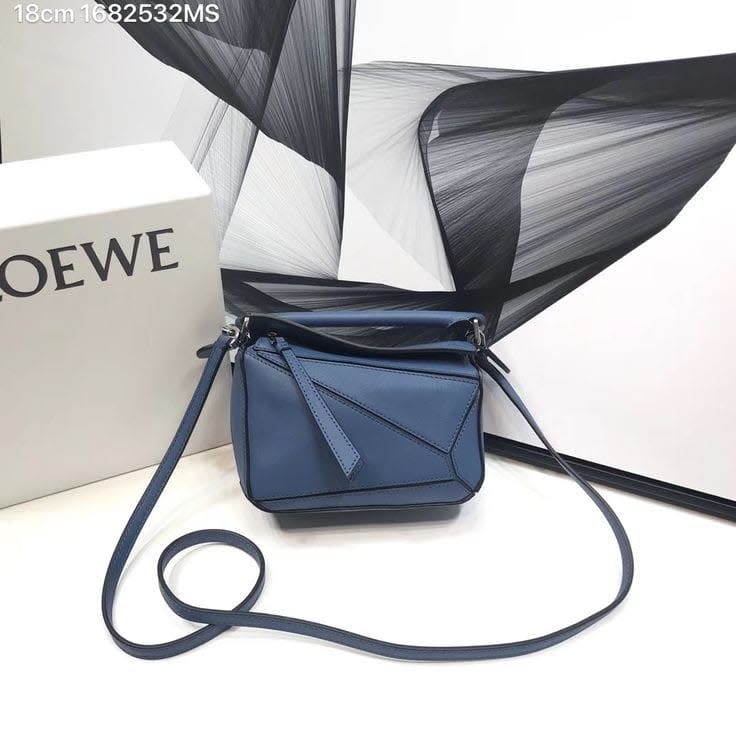 Loewe Bags 02