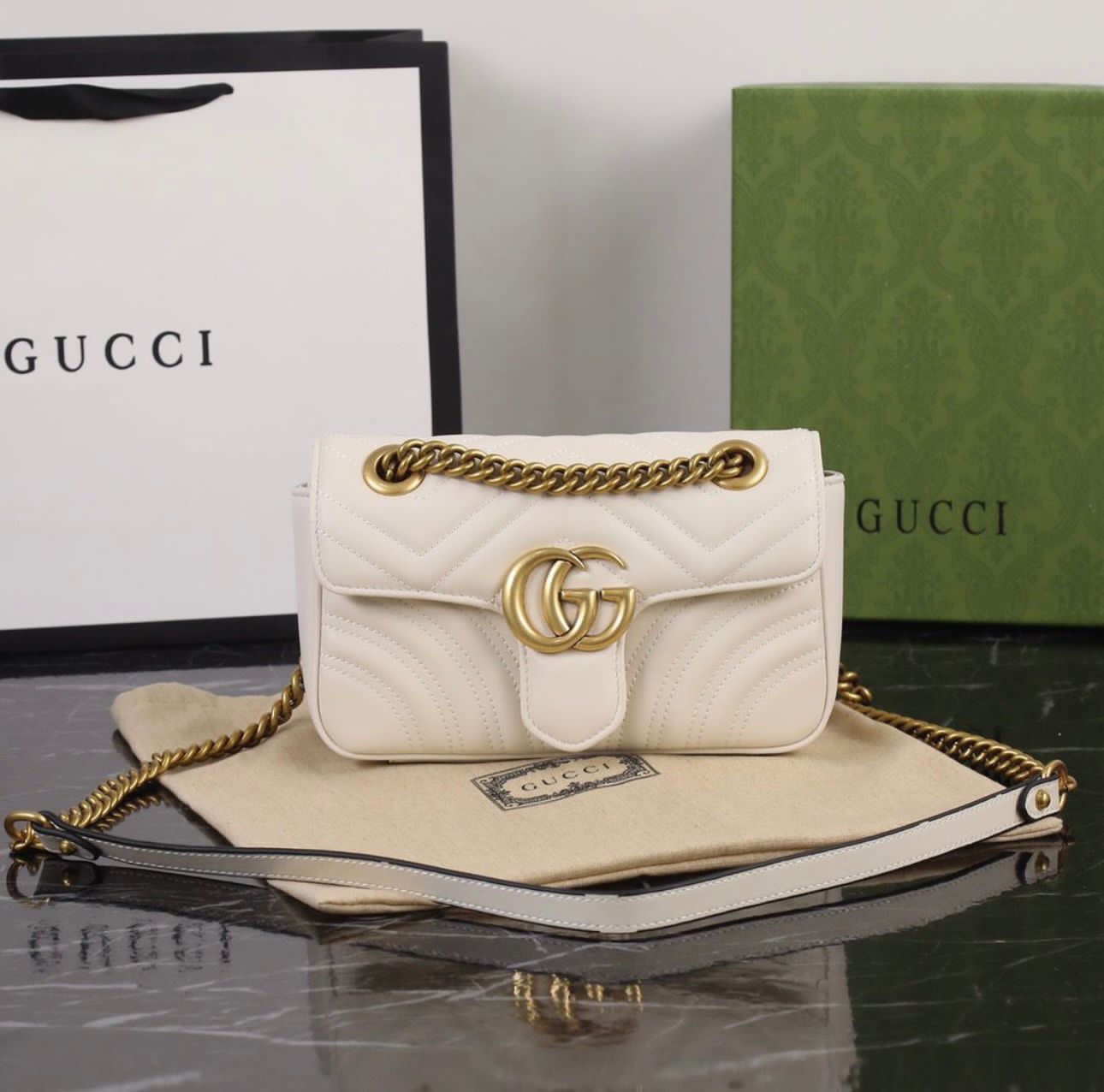 Gucci Bags 17