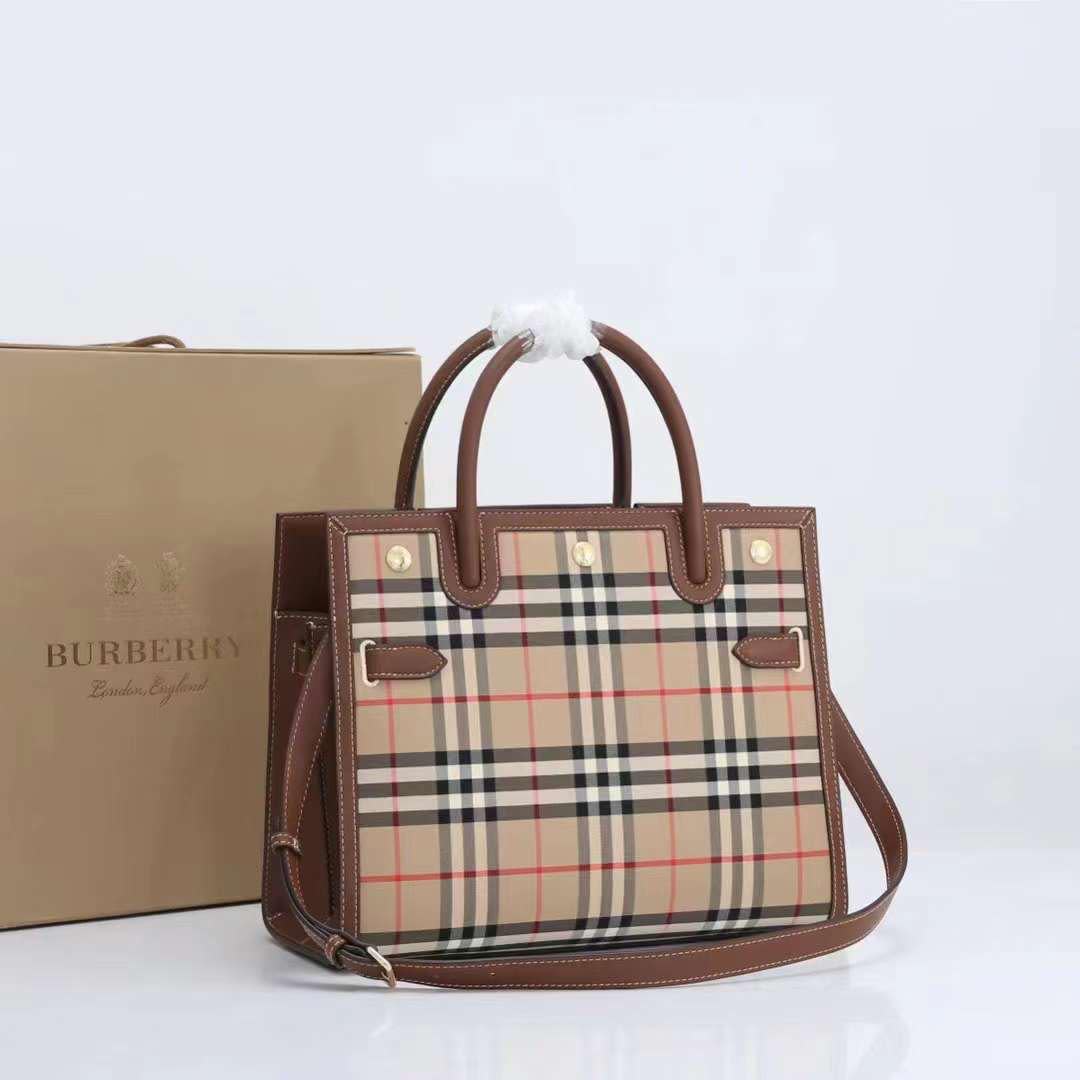 Burberry Bags 12