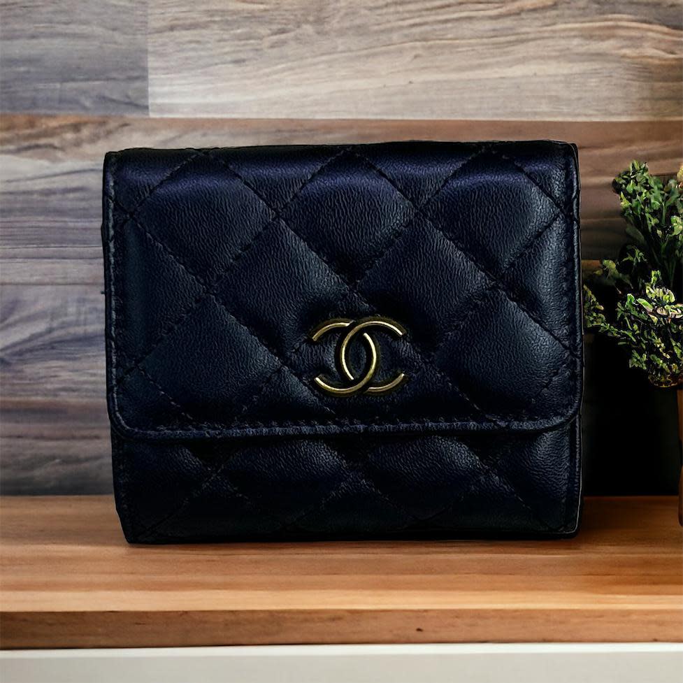 Replica Mom Wallets 34