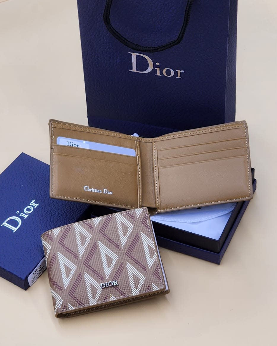 Replica Mom Wallets 28