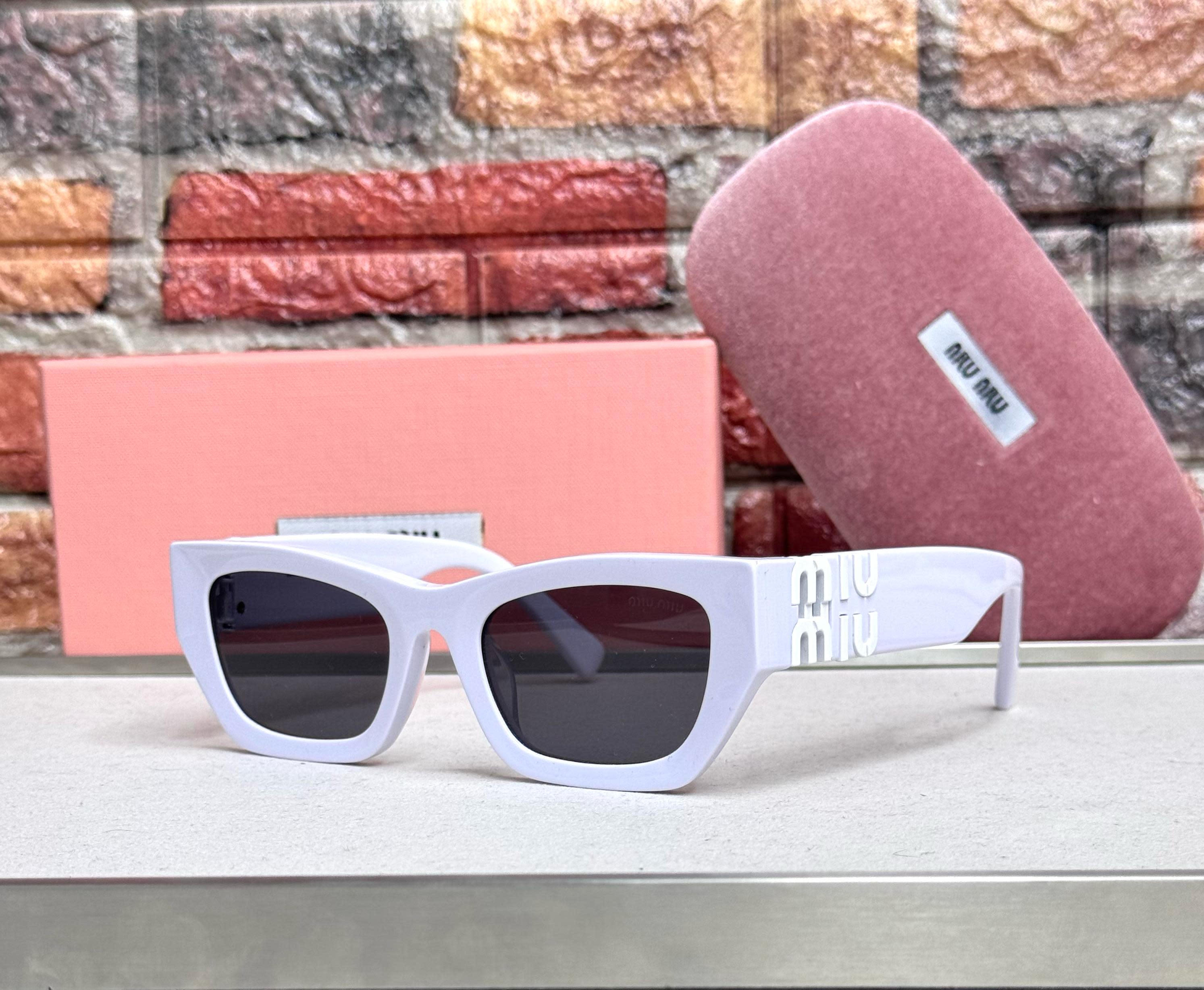 MIU MIU Glasses 05