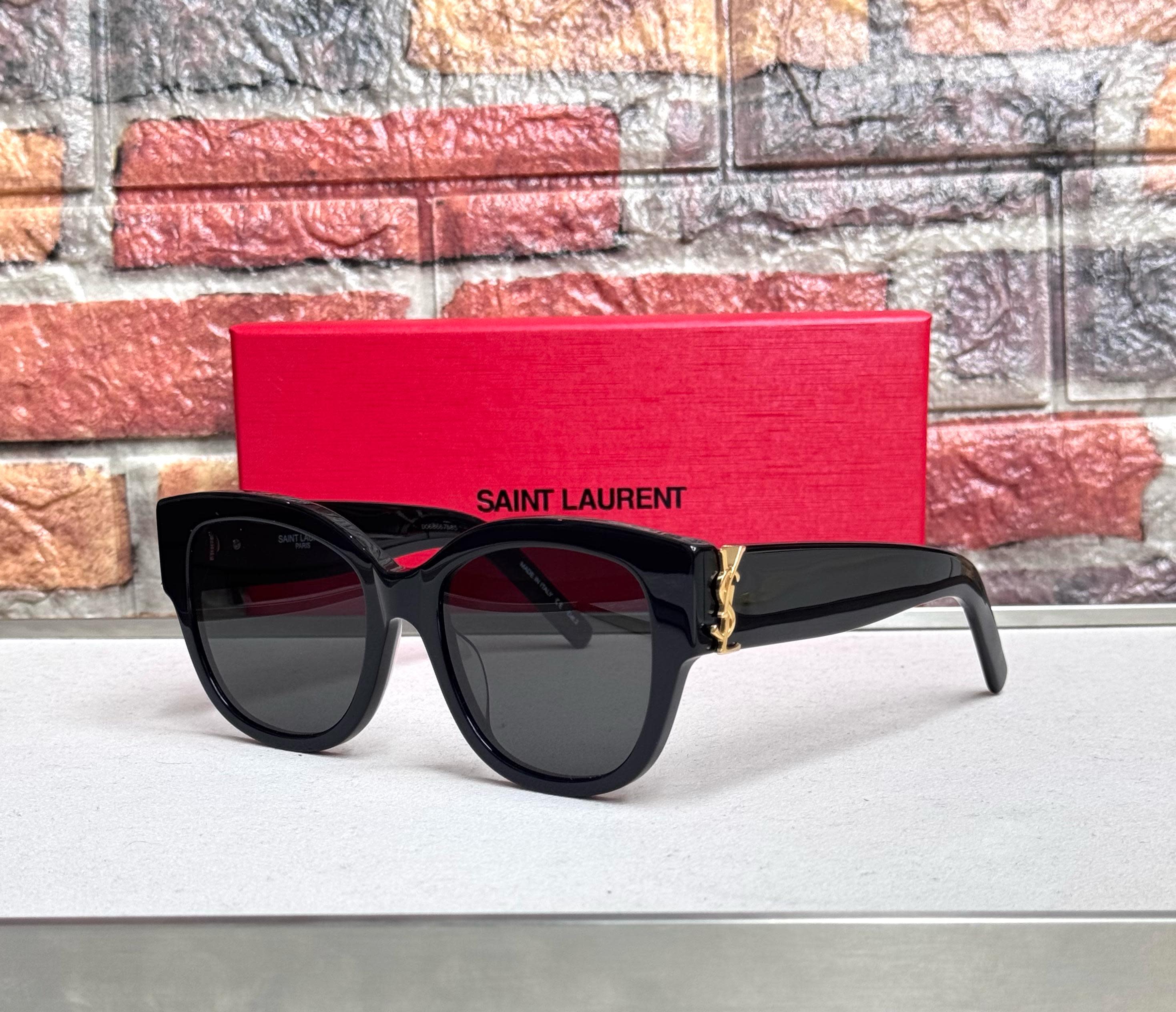 Saint Laurent