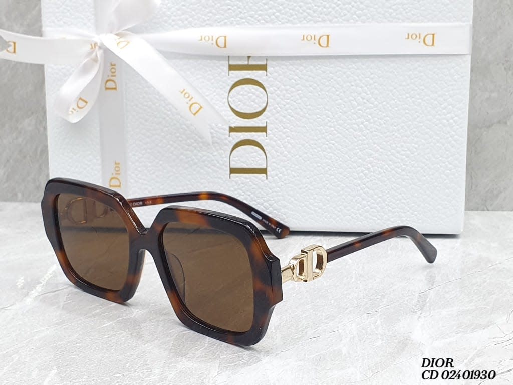Dior Glasses 05