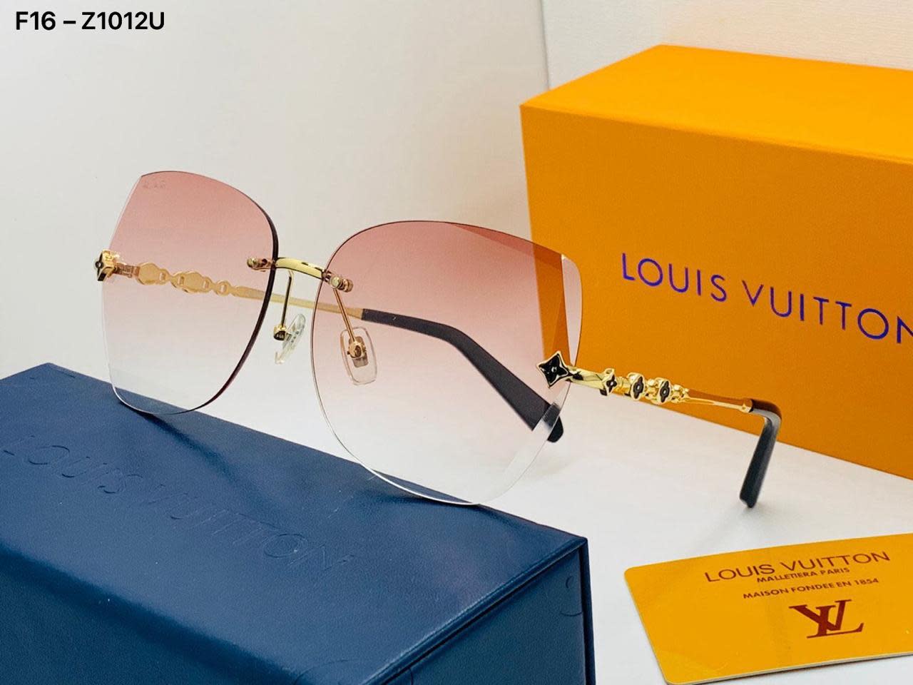 Louis Vuitton Glasses 02