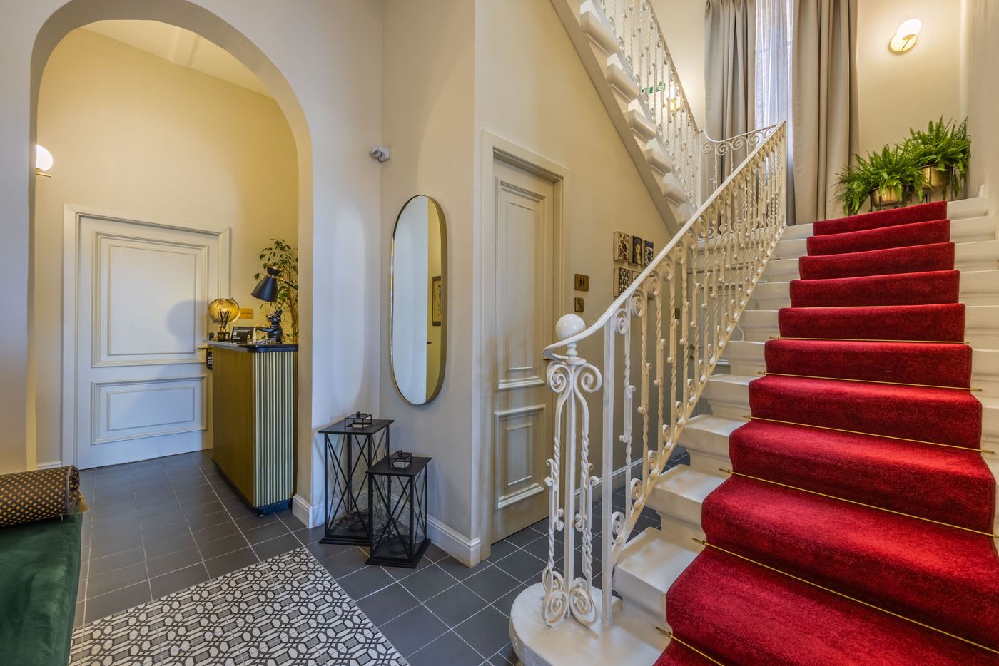 The entrance hall and reception at Maison Medina