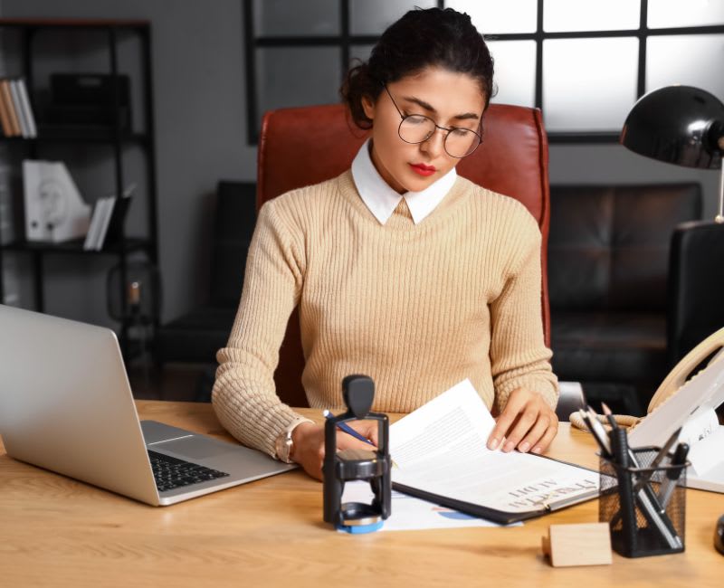 Notary and Documentation Facilitation in Dubai: Common Mistakes to Avoid