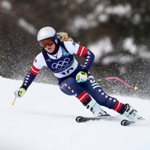 Lindsey Vonn skis.