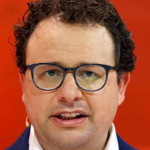 Pete Hegseth; Dario Amodei.